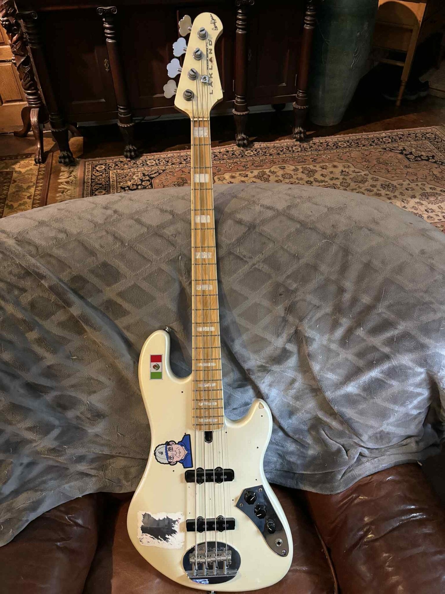 Lakland 2.jpeg
