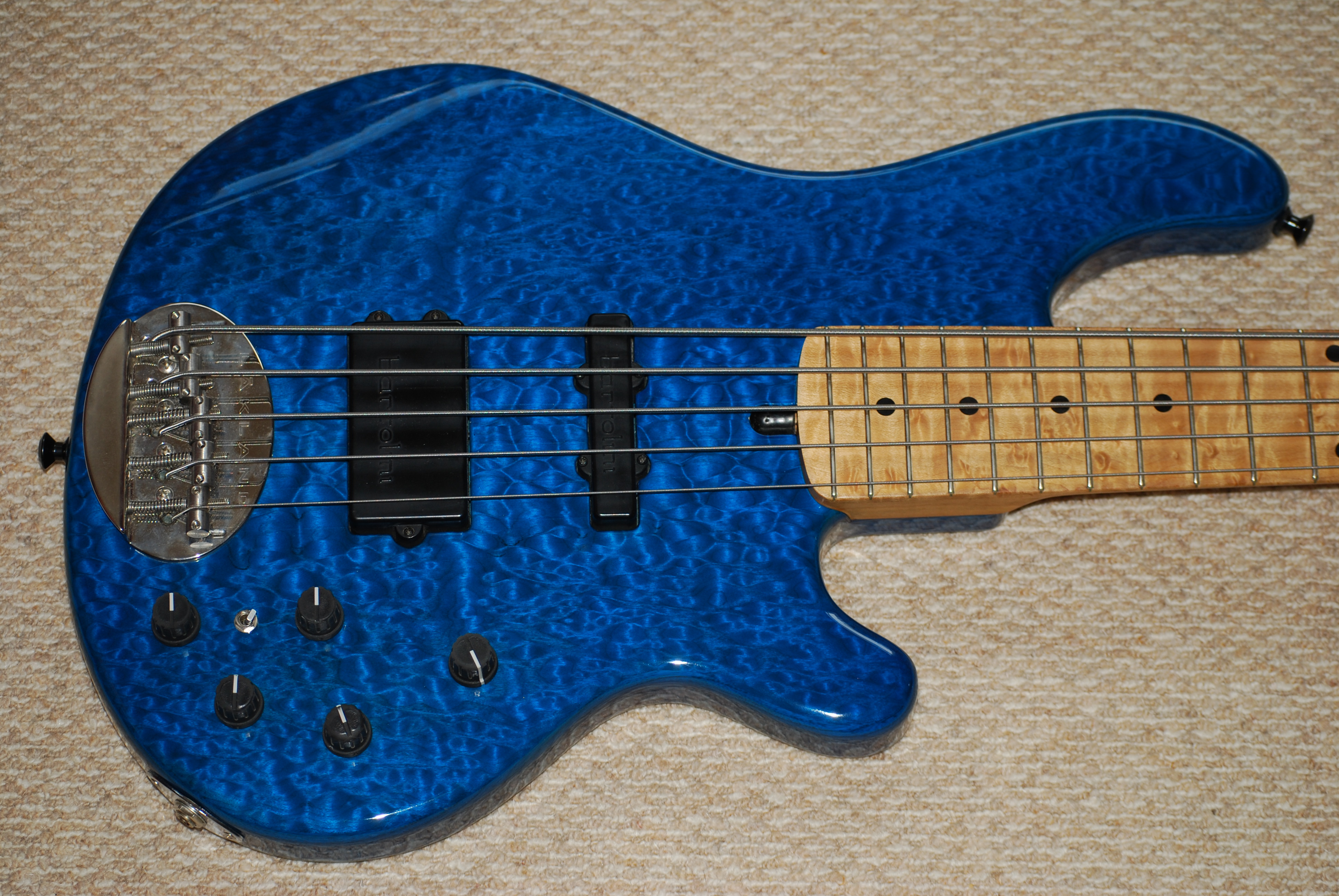 lakland #8.jpg