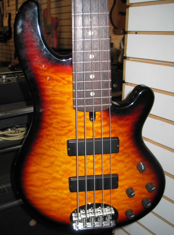 laklanddeluxe1.jpg