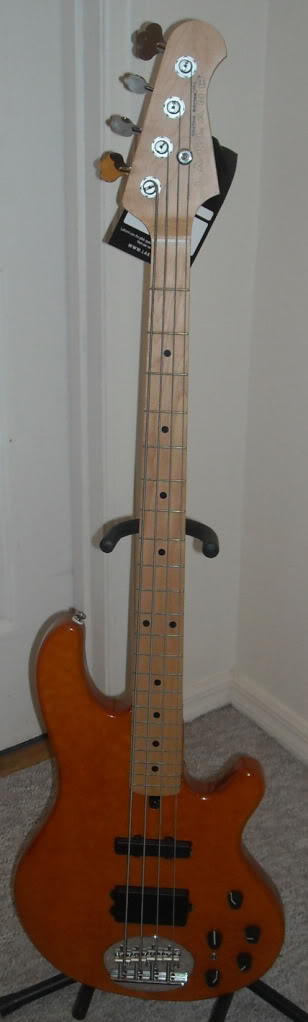 LaklandFull.jpg