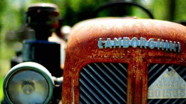lamorghini tractor.jpg