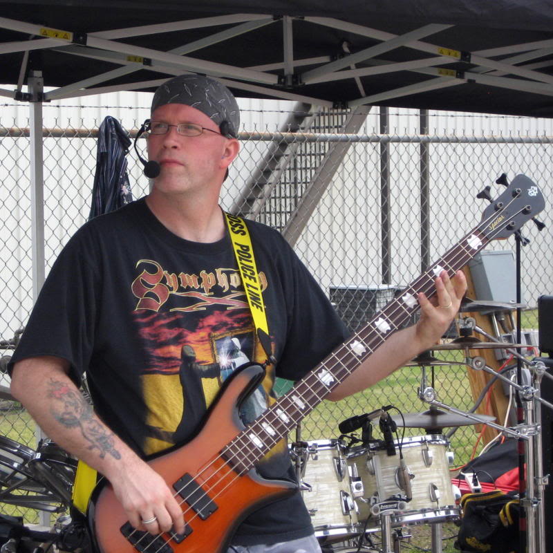 LandersHD2011042369.jpg