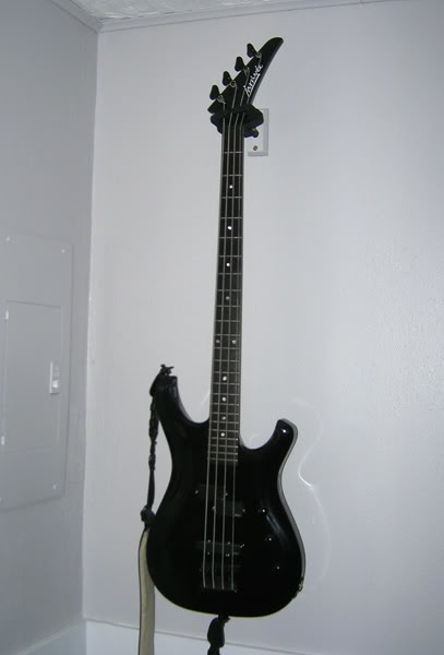 larr1.jpg