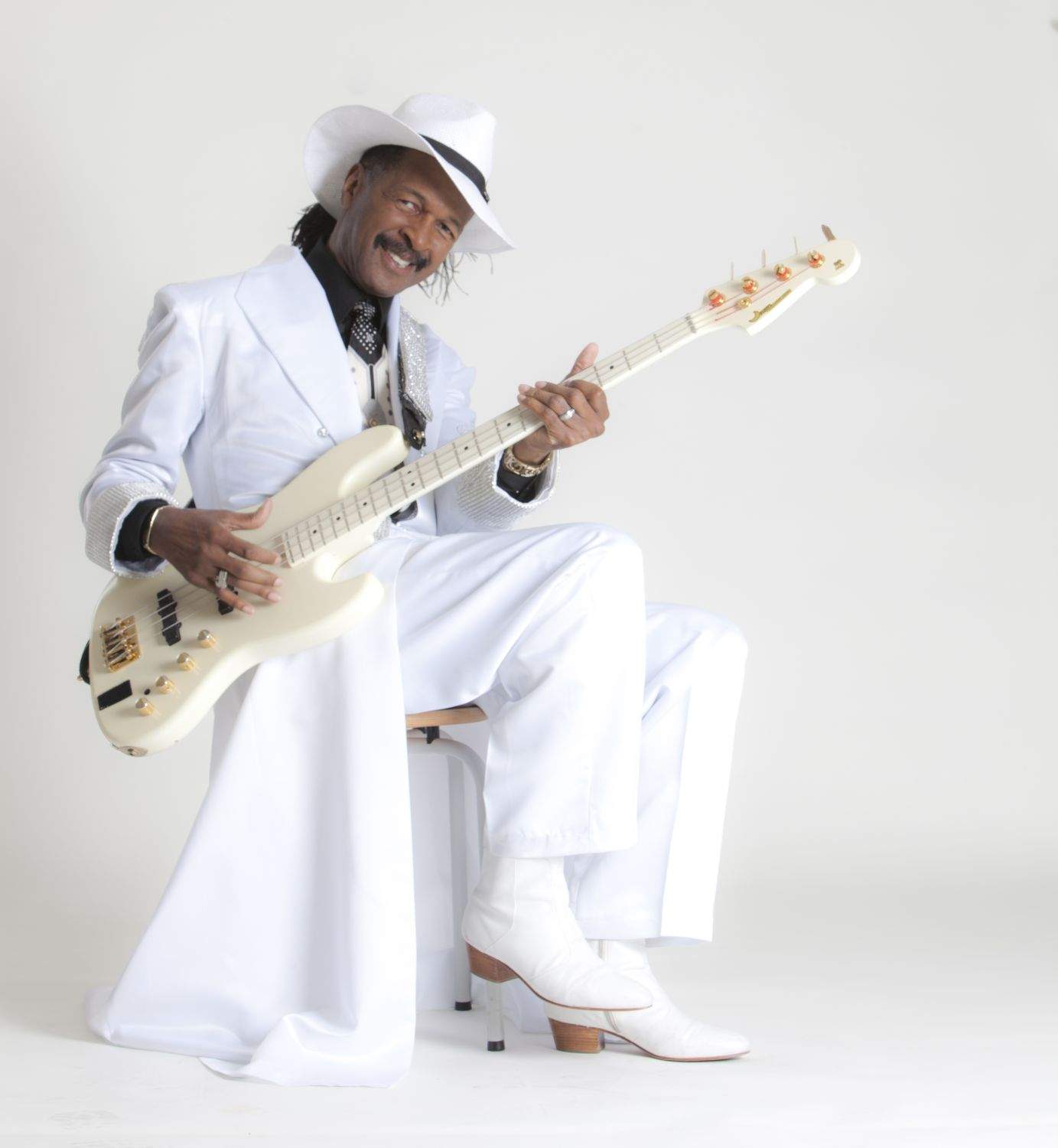 Larry-Graham.jpg