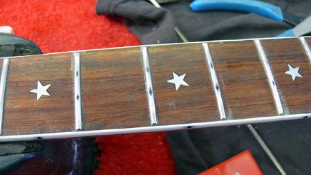 lemmy_frets_001.jpg