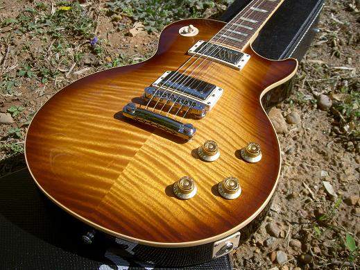 les paul finish.jpg