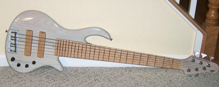 Lev6TransWhite.jpg