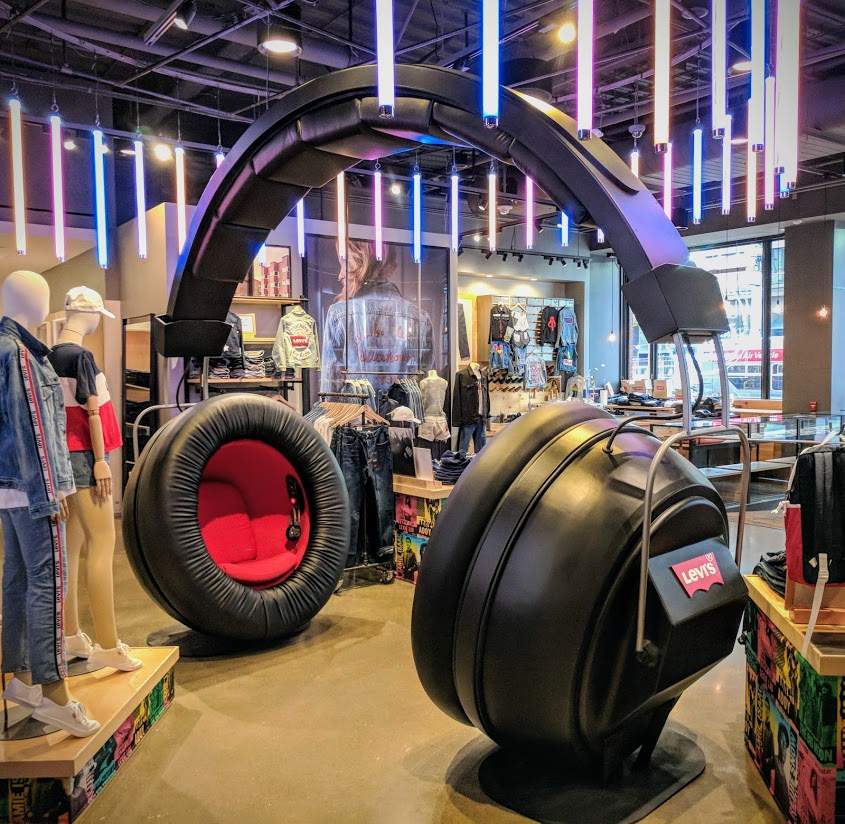 Levis-Headphones.jpg