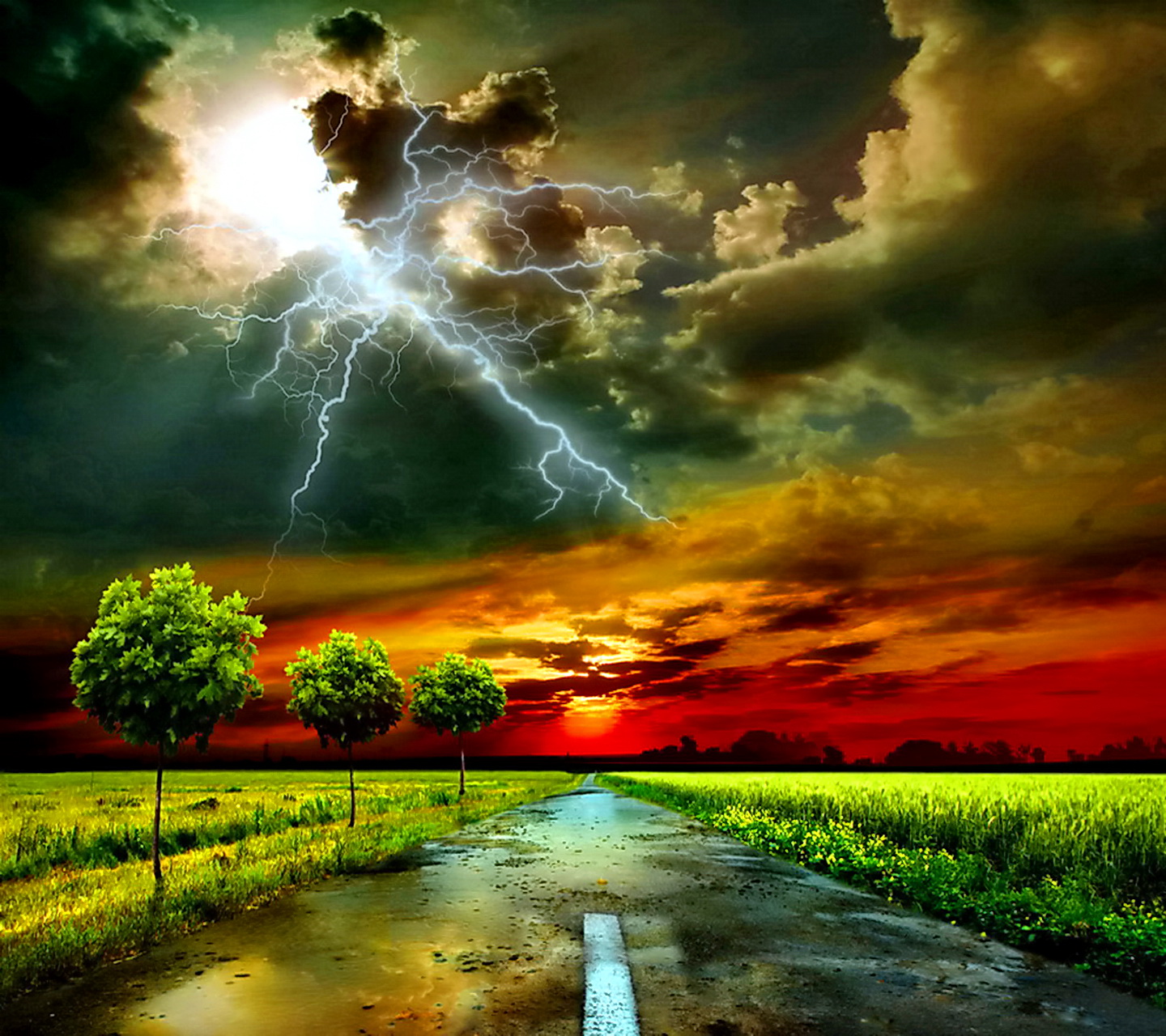 lightning%5BFreshMaza.Info%5D.jpg