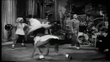 LindiHurricaneKick-1.gif