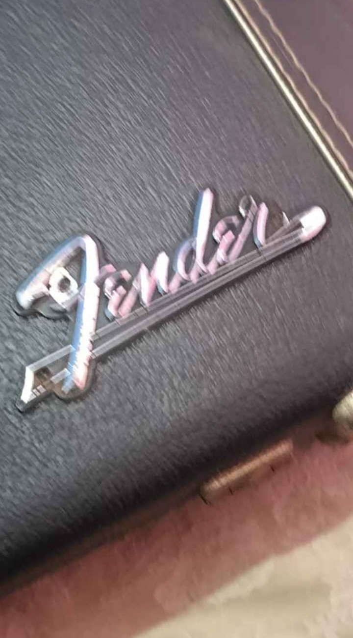 logo fender 1.JPG