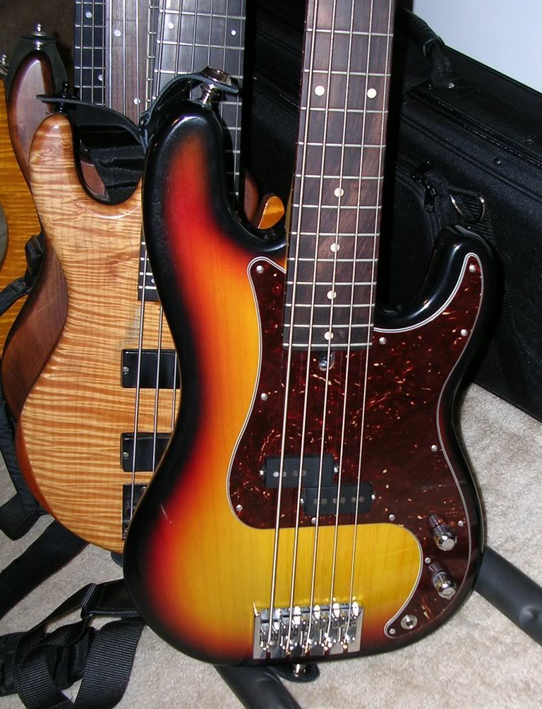 Lull-pickguard.jpg