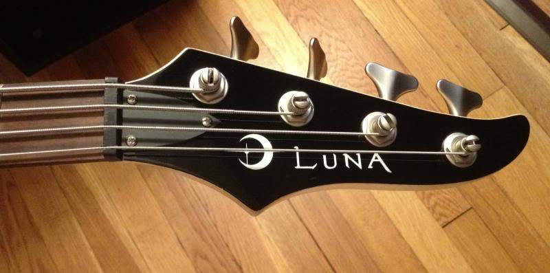 Luna01_zps2342b0fd.jpg