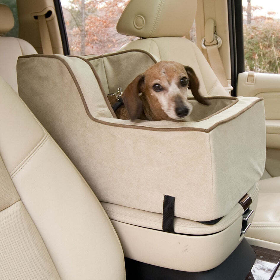 LuxuryHIghBack-Console_Buckskin_2-34573348.jpg