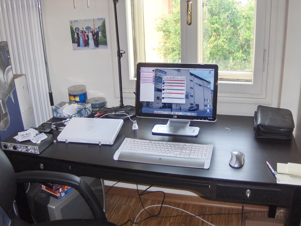 MacasDesktop.jpg