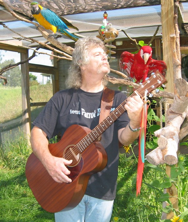 macawsandMartin2.jpg