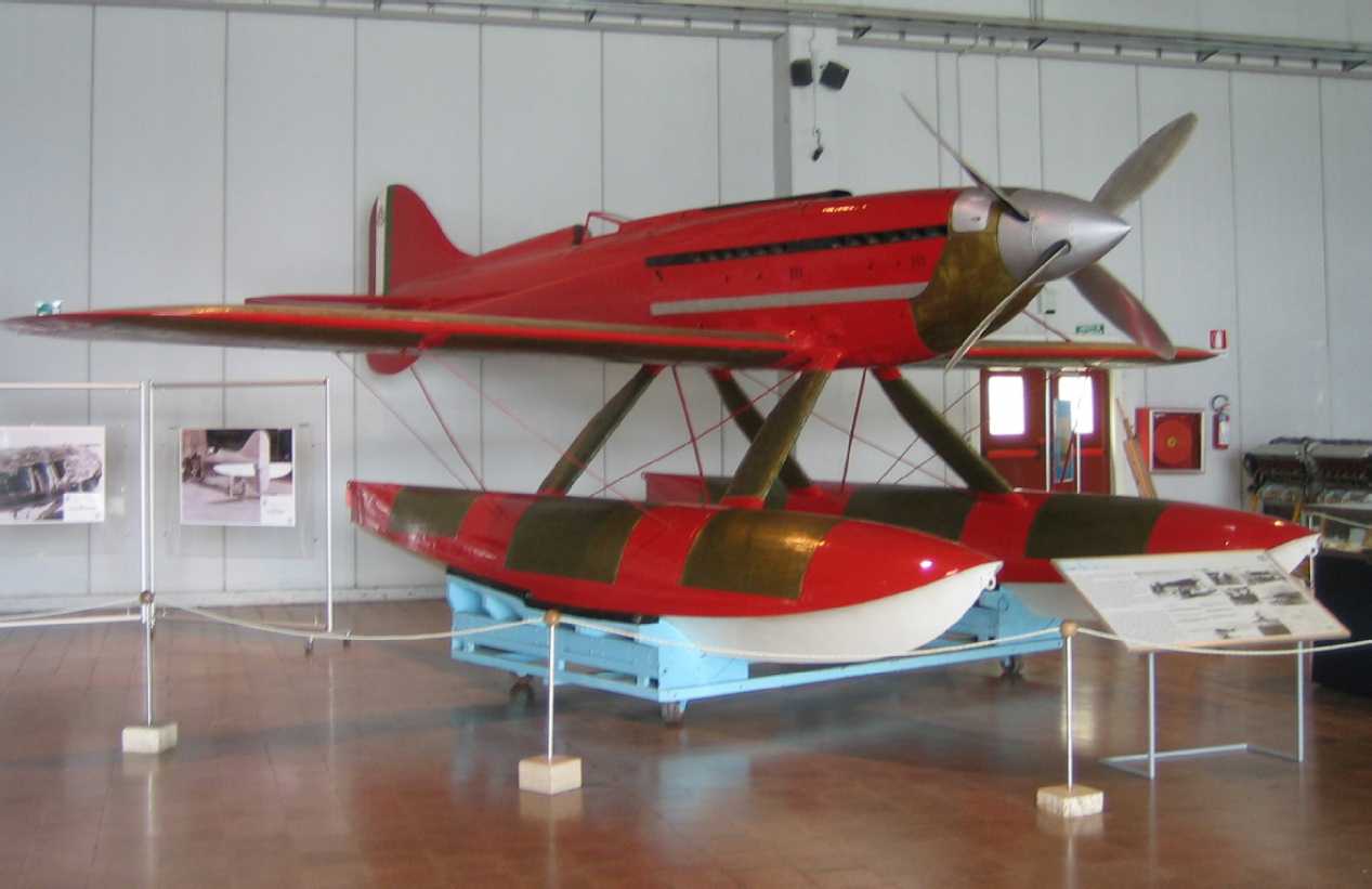 Macchi-Castoldi-MC72-3s.jpg