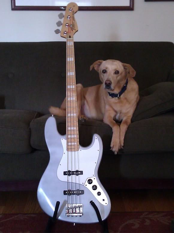 MaggieBass1.jpg