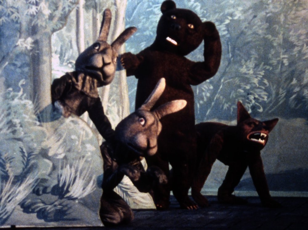 magic-flute-1975-004-puppet-animals.jpg