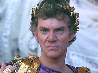 Malcolm+McDowell+as+CALIGULA.gif
