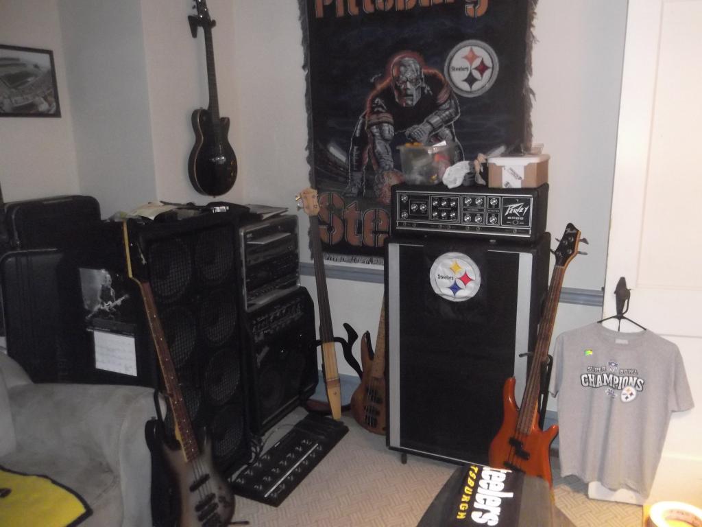 Mancave032_zps9635242d.jpg