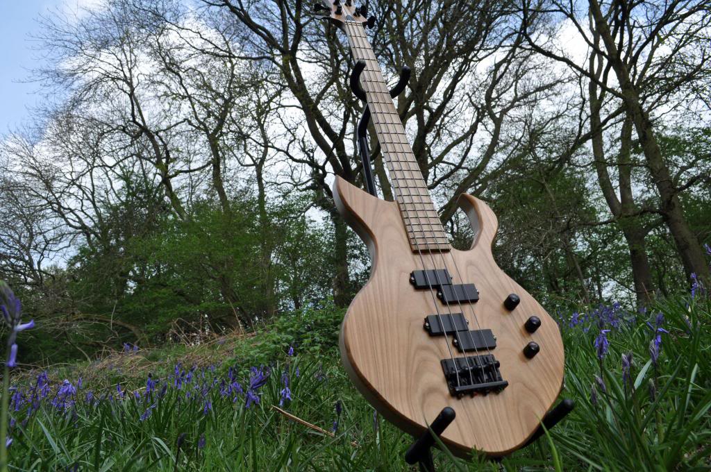 MantonCustomsSiriusBass8.jpg