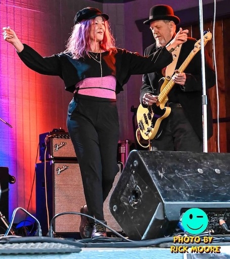 Marcy & G KNON.jpg