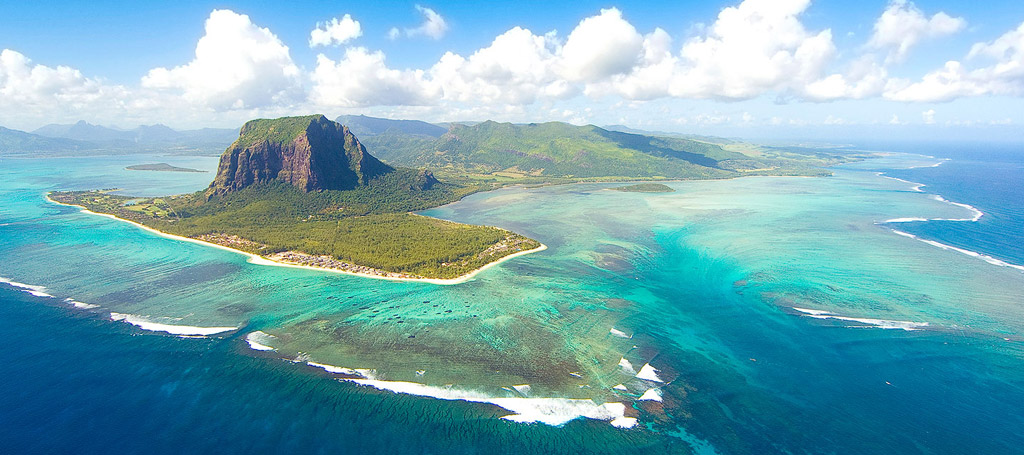 mauritius-le-morne.jpg