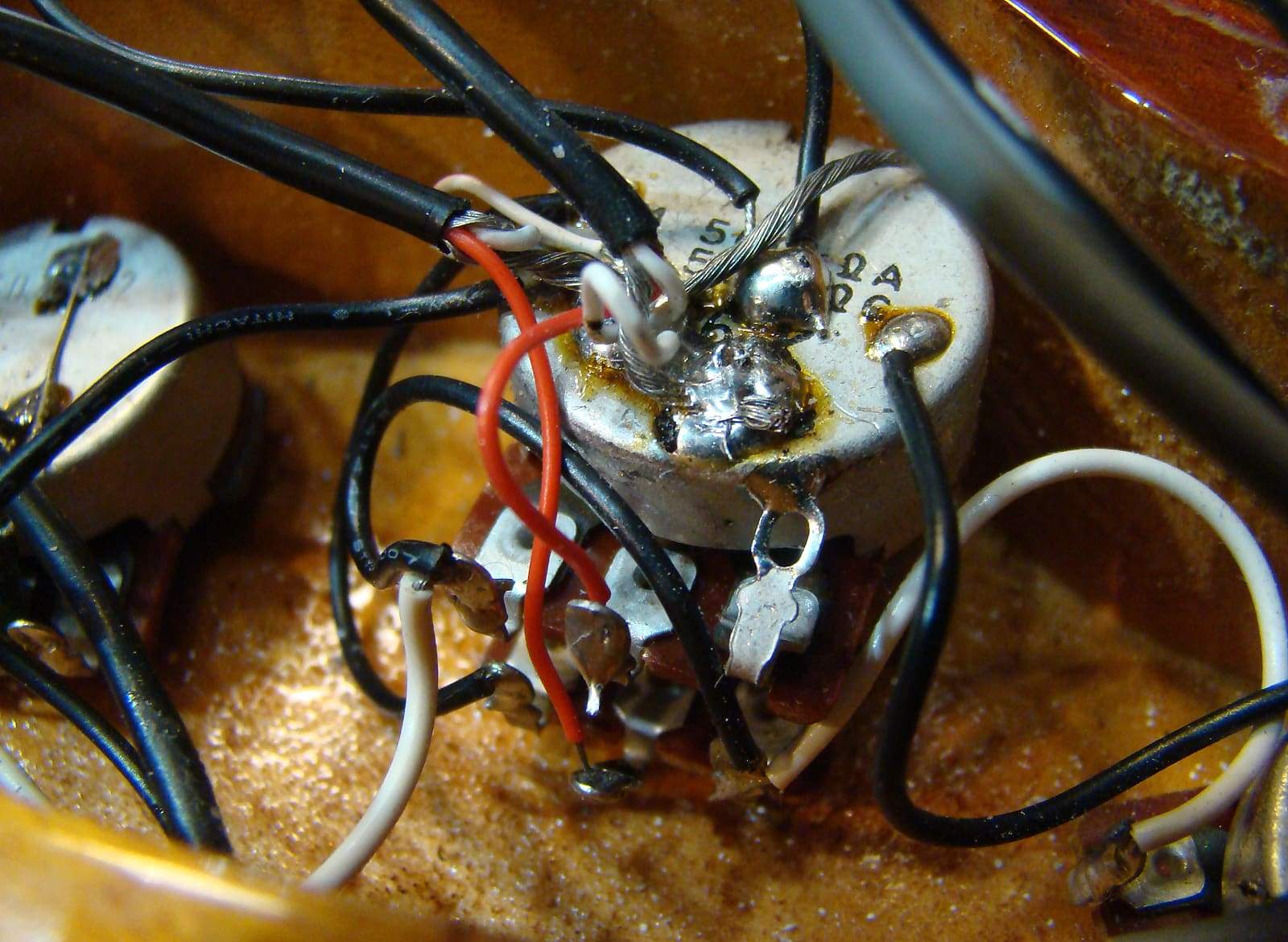 MB5 wiring pic 1.jpg
