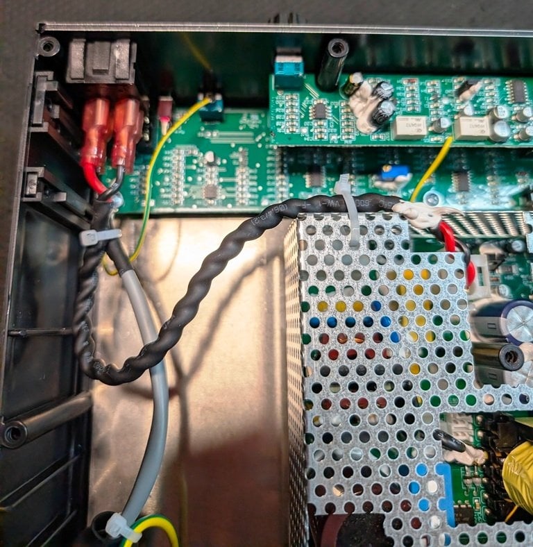 MB583.jpg