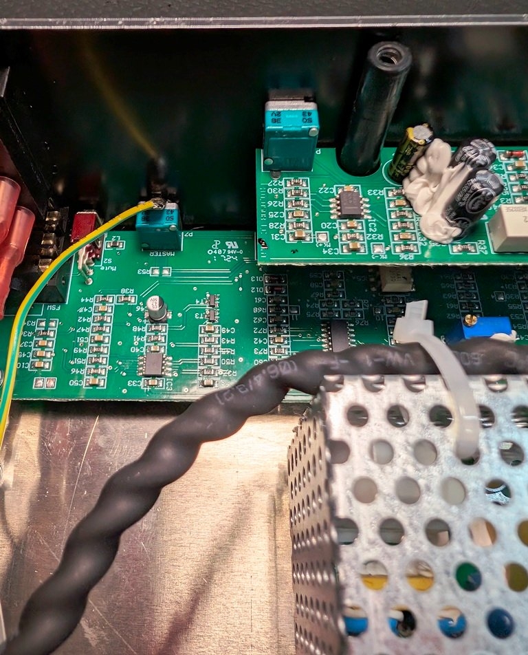 MB585.jpg