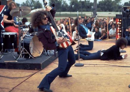 mc5live.jpg