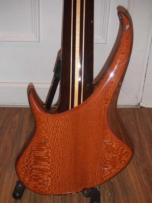MDSei70912097small.jpg