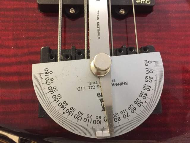 medium_scale_measure_angle_small.jpg