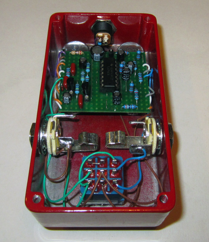 MegaDen-02.jpg
