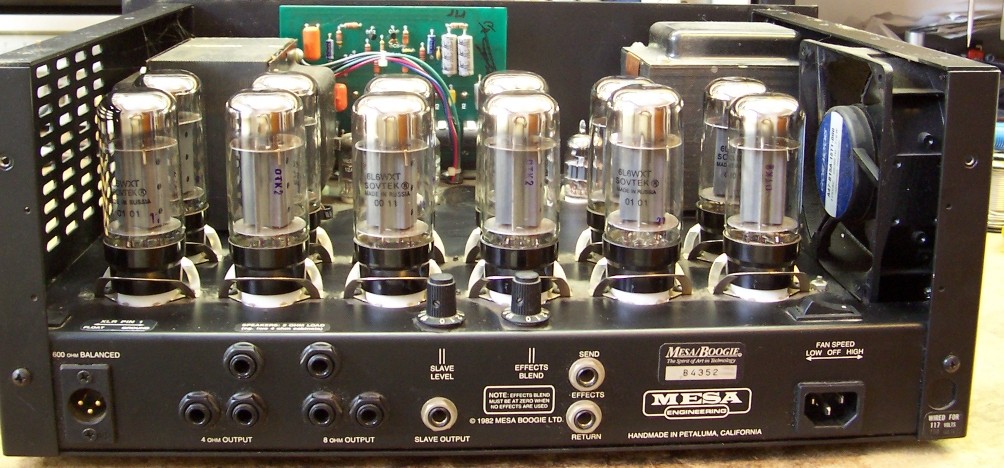 mesa_bass400_back.jpg