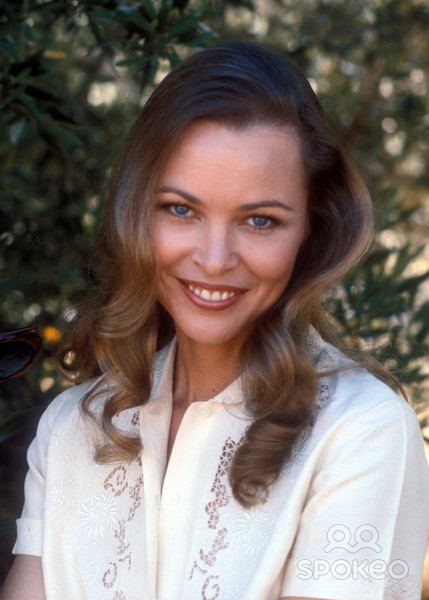 michelle_phillips_1980_01_01.jpg