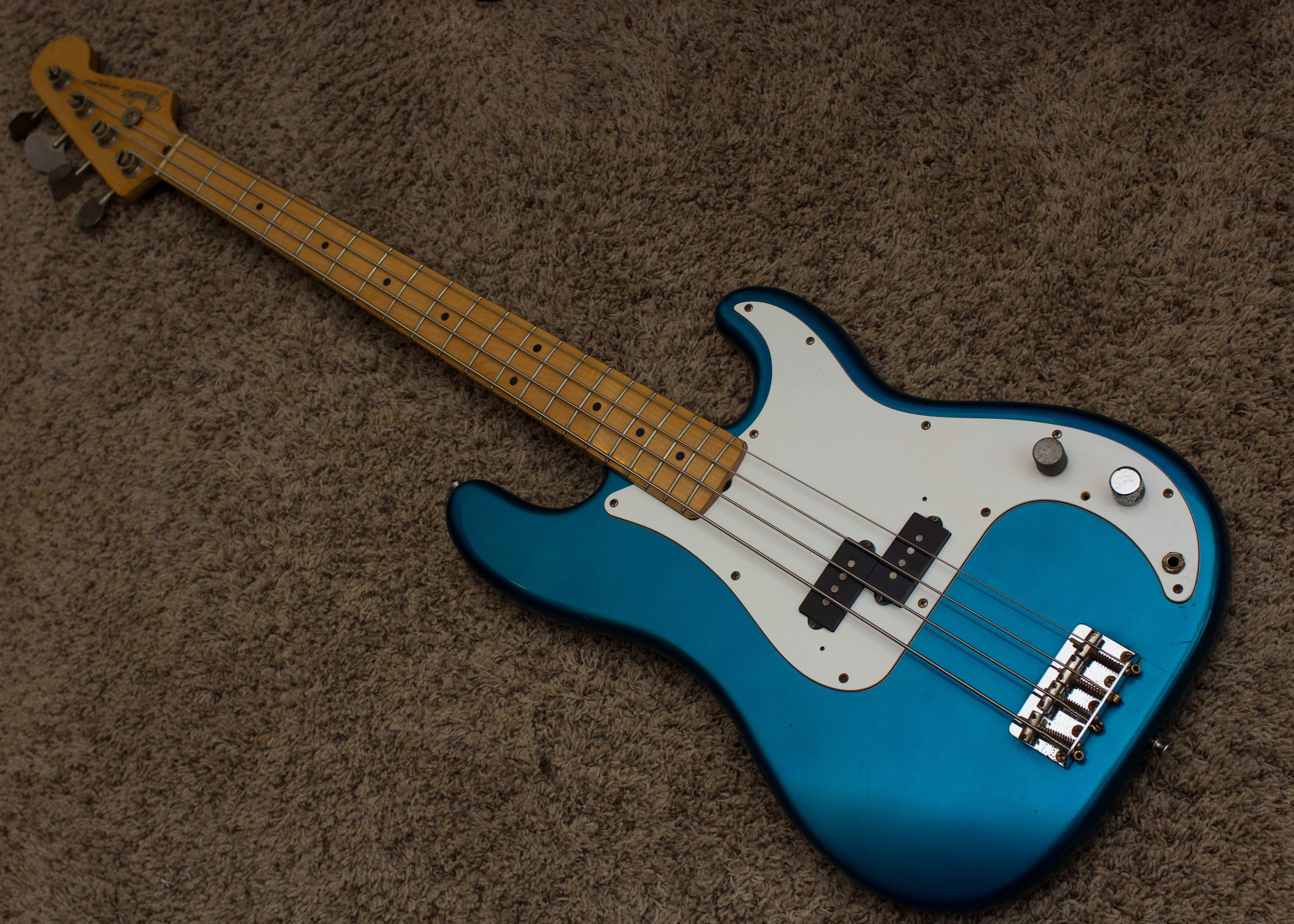MIJ PBass-1.jpg
