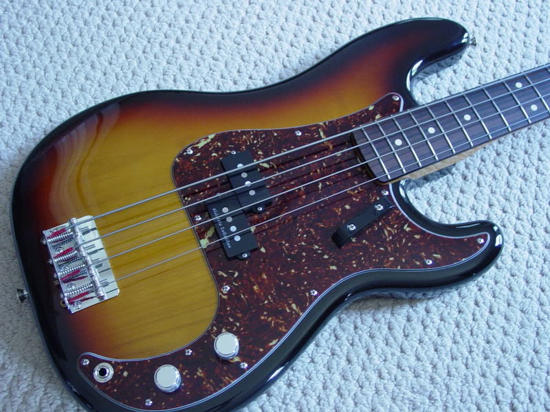mijpbass001.jpg