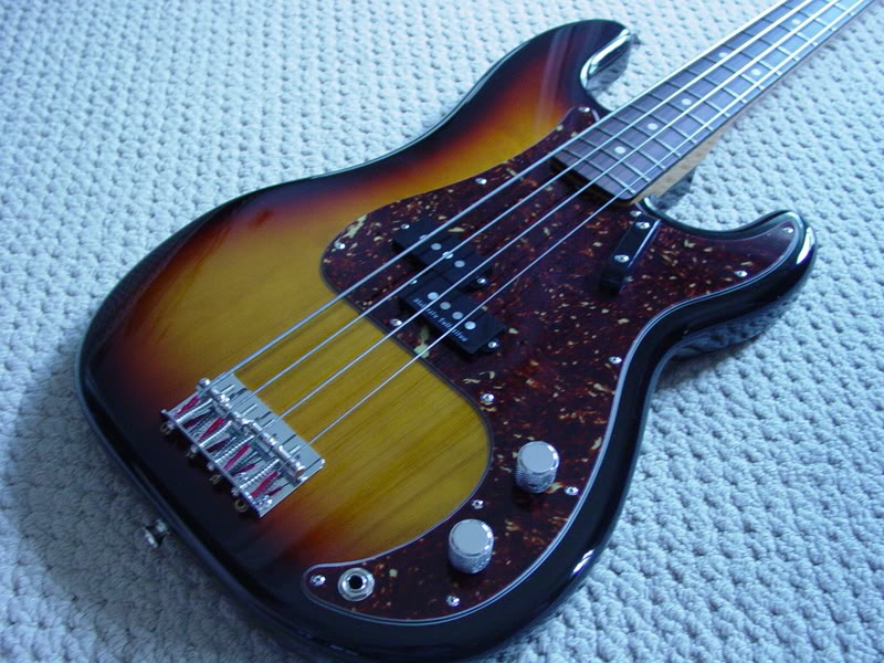 mijpbass003.jpg