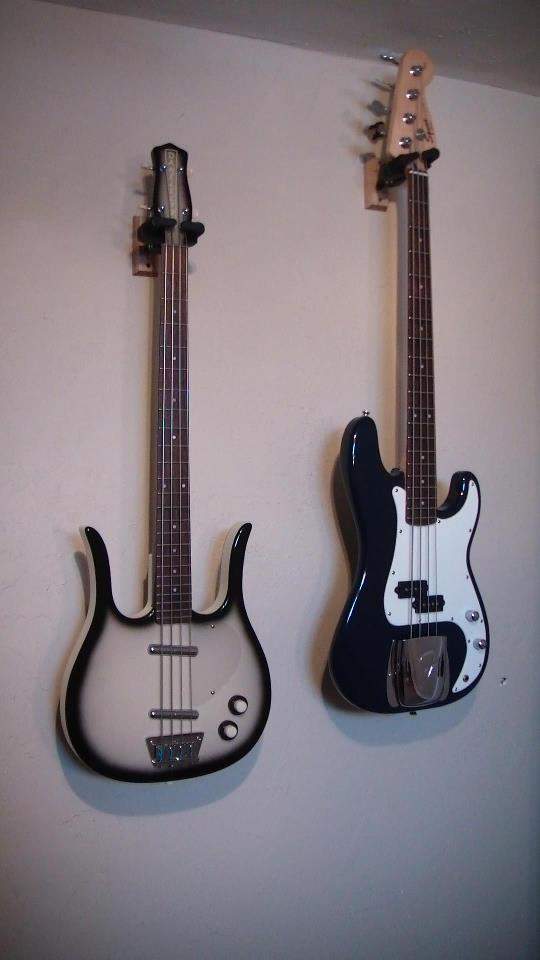 MIK Danelectro Longhorn.jpg