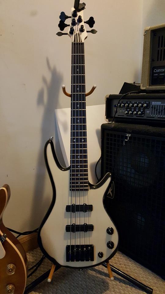 mikro%20j%20knobs_zpsjb0bl4nn.jpg