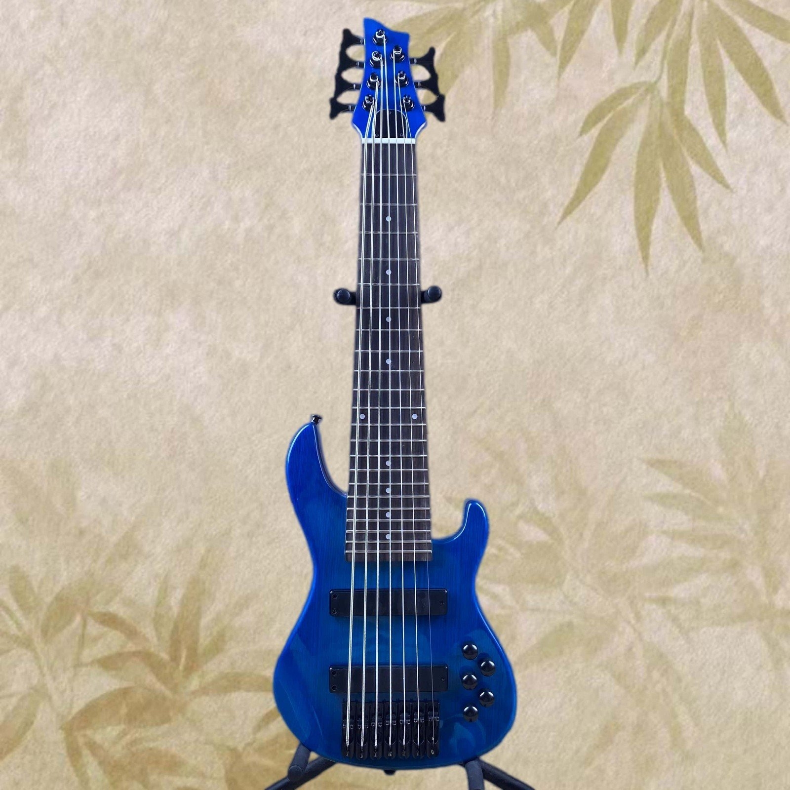 Mini bass.jpeg