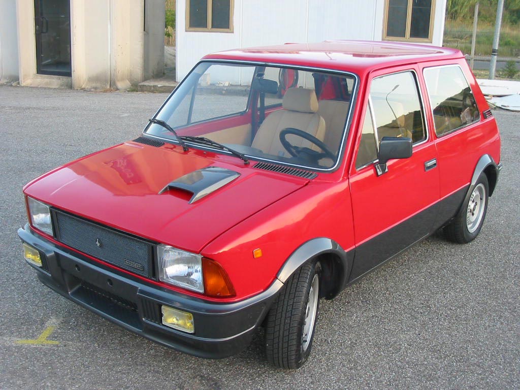 mini-de-tommaso.jpg