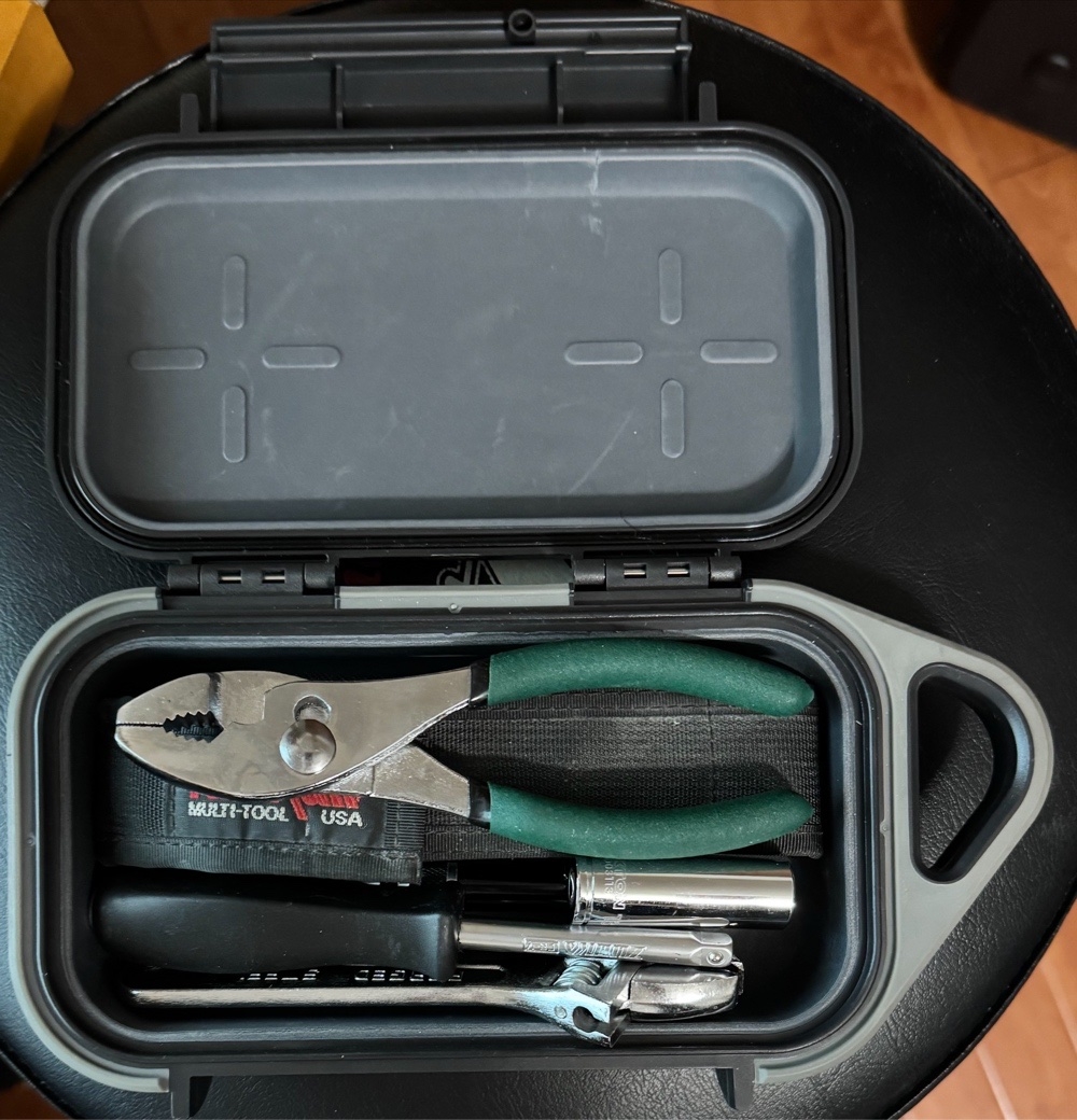 Mini tool box inside.jpg