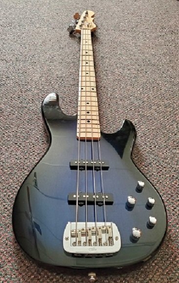 MJ-4-3small.jpg