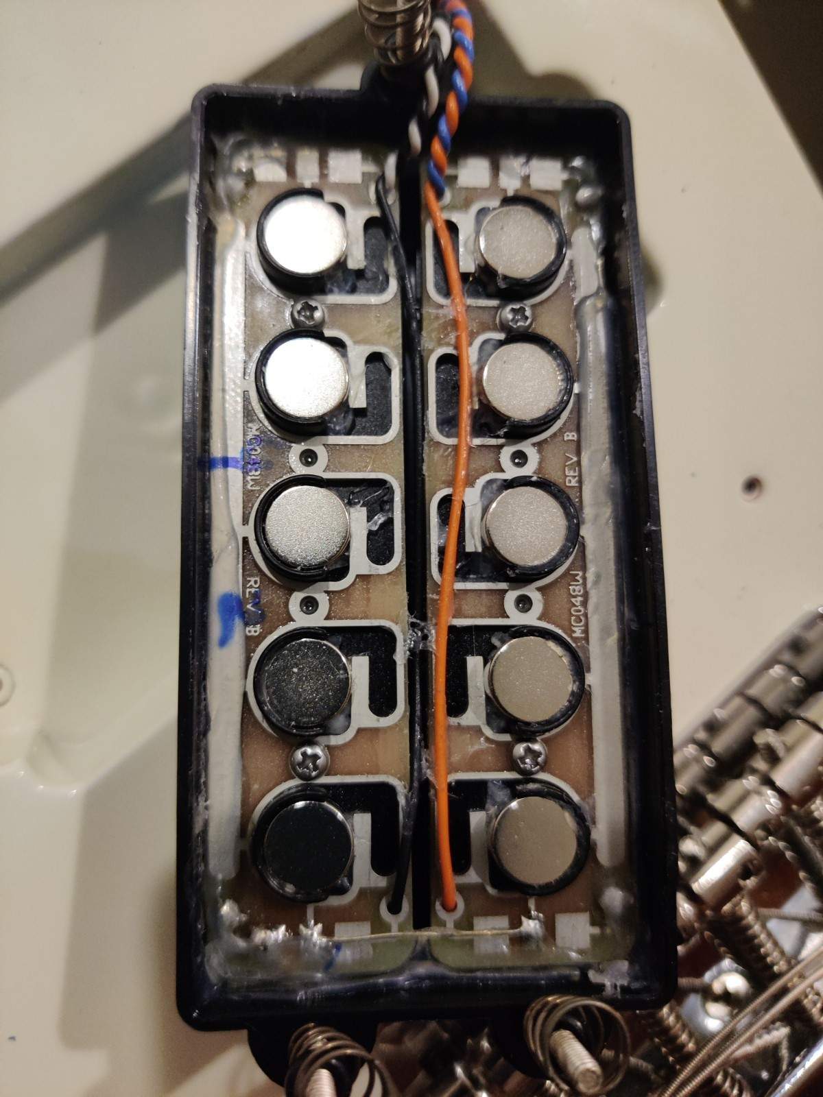 MM SR5 NeckPU.jpg