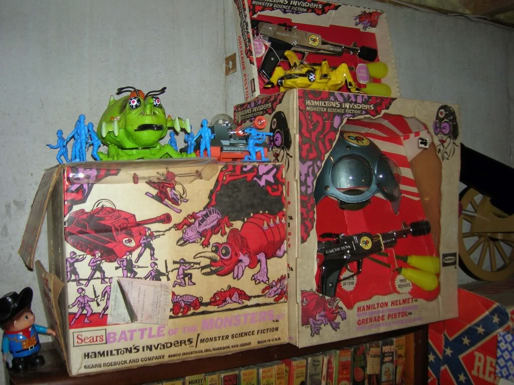 monsterstuff011.jpg