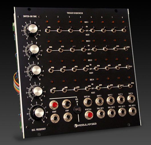 moonmodular-trigger-sequencer1.jpg