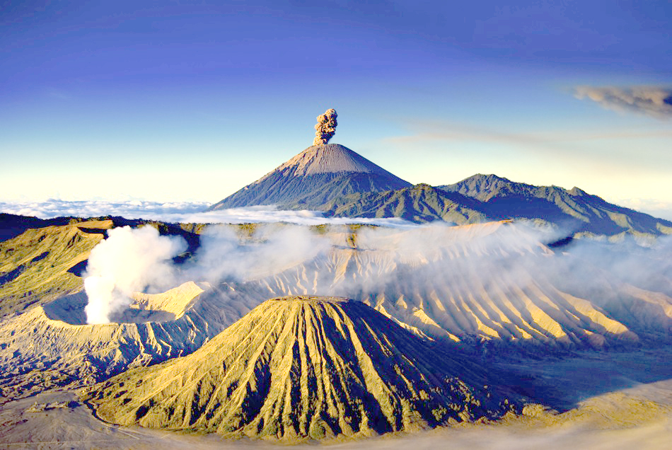 Mount%2BBromo%2B-%2BTengger%2BNational%2BPark.jpg